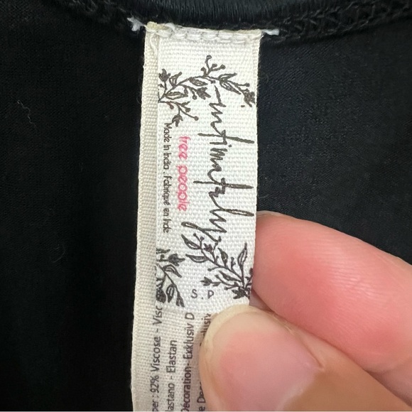 Free People Intimately S Black V Neck Boho Coquette Stretchy Lace Trim Bodysuit - Picture 8 of 12